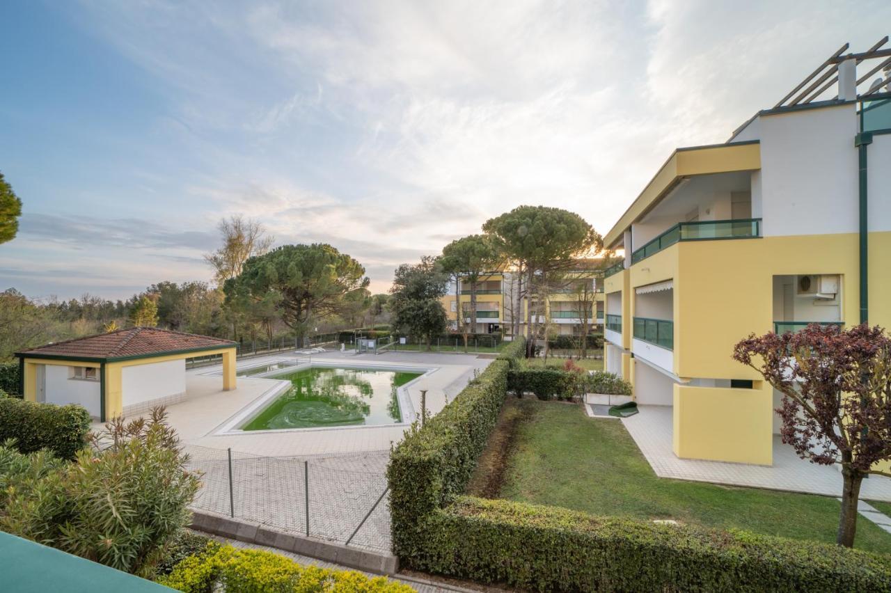 Апартаменти Residenza Le Altane Бібіоне Екстер'єр фото